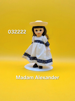 Коллекционная кукла Madame Alexander McDonalds 032222