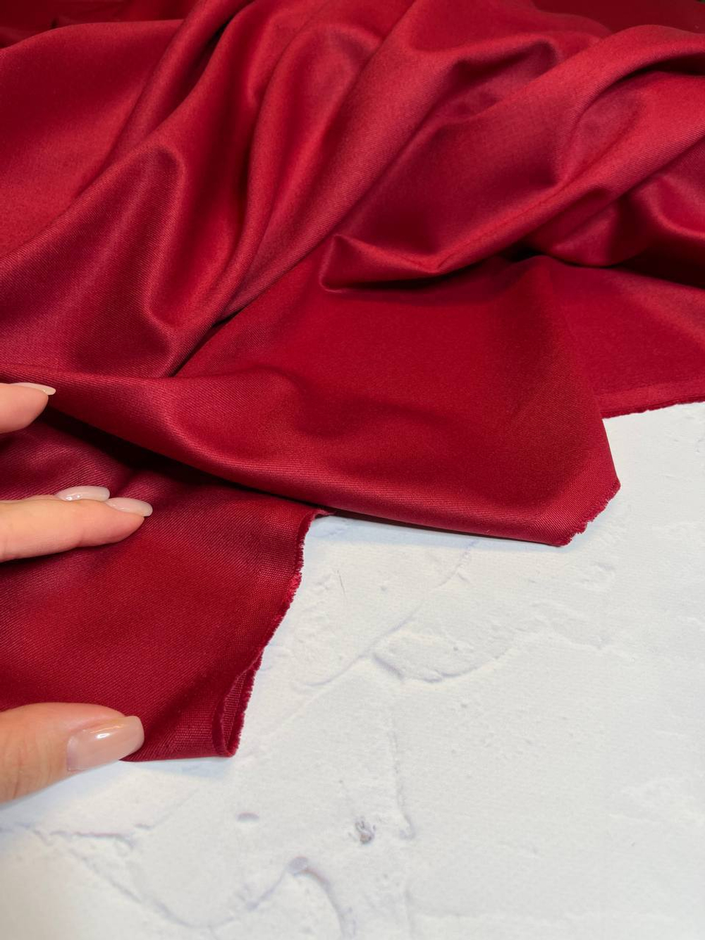 Костюмно-плательная смесовая однотонная поливискоза (64%полиэстер/33%вискоза/3%эластан, Красный рубин, 150, 285 гр/м2)