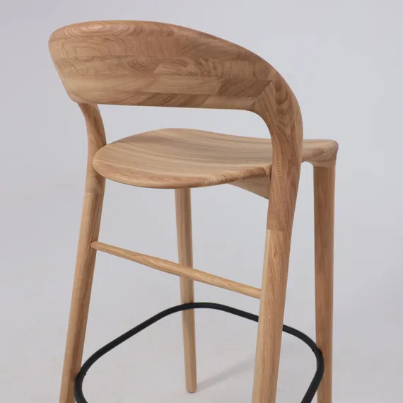 Барный стул Ofer из массива дуба светлый