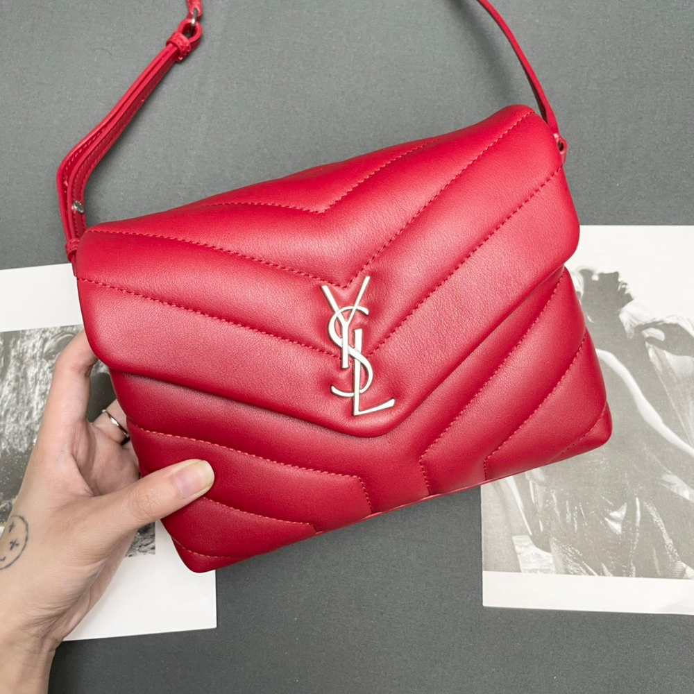 Saint Laurent Loulou 20 cm