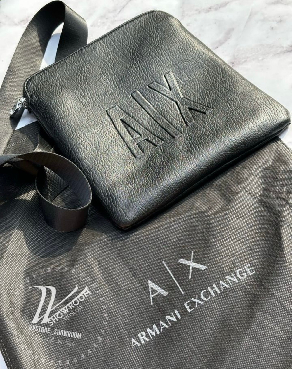 Сумка через плечо Armani Exchange