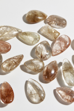 Рутиловый кварц капля