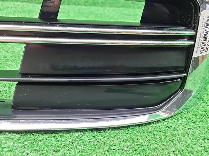 Решетка переднего бампера левая Audi A8 4 D5 17-22