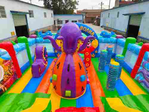 Коммерческий надувной батут «Морская волна 2», 10*6*6 м.