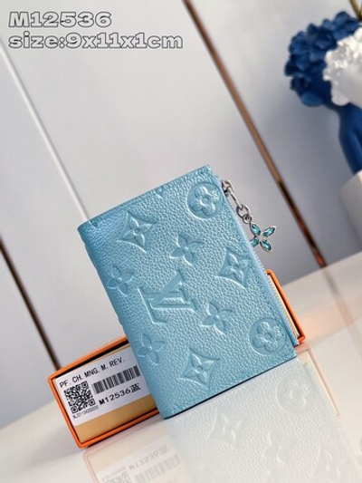 Louis Vuitton Lisa Wallet