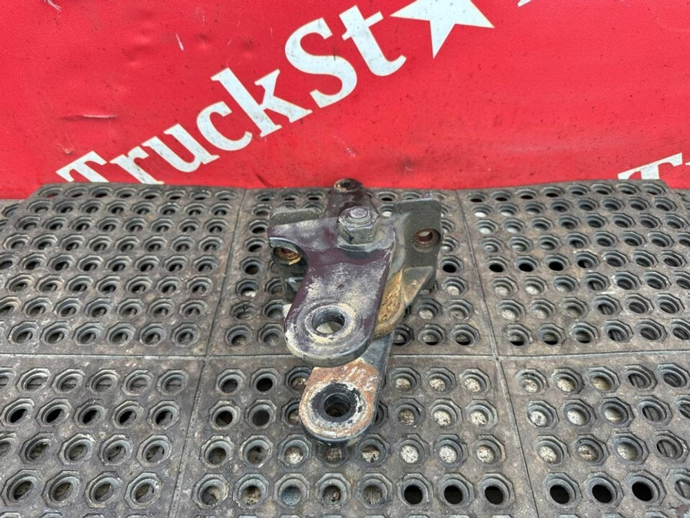 Кронштейн рессоры 2021г