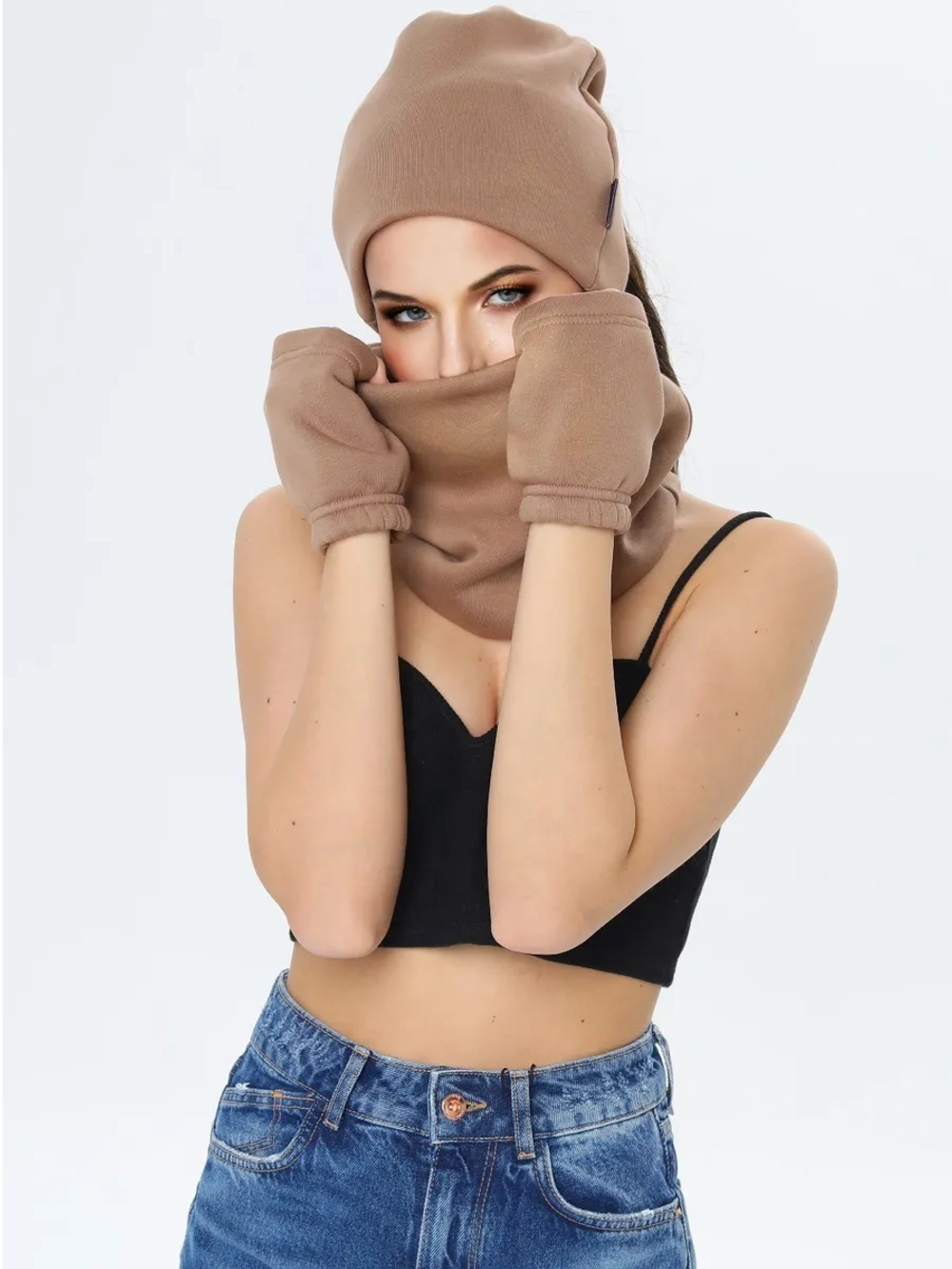 Шапка бини с начесом для хвоста, дред и кос