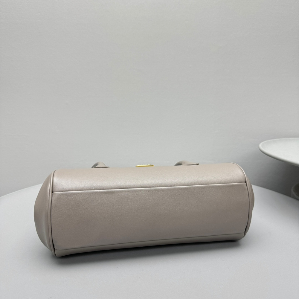 Miu Miu Bag 28 cm