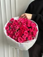 Букет моно из кустовых роз 15 шт