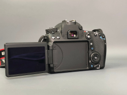 Canon EOS 70D 3.250 кадров