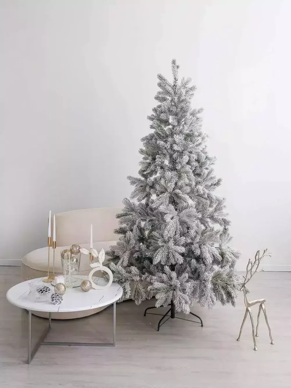 Заснеженная елка «Аляска» GT (Литая хвоя) 210 см / 2,1 м