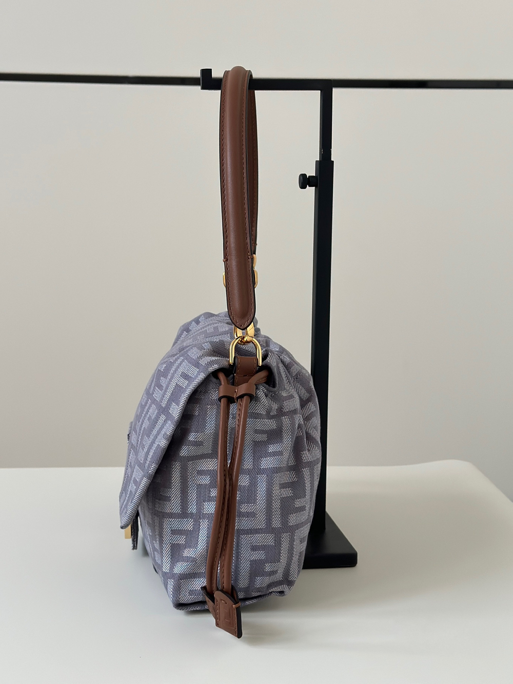 Fendi Medium Mamma Baguette 26 cm