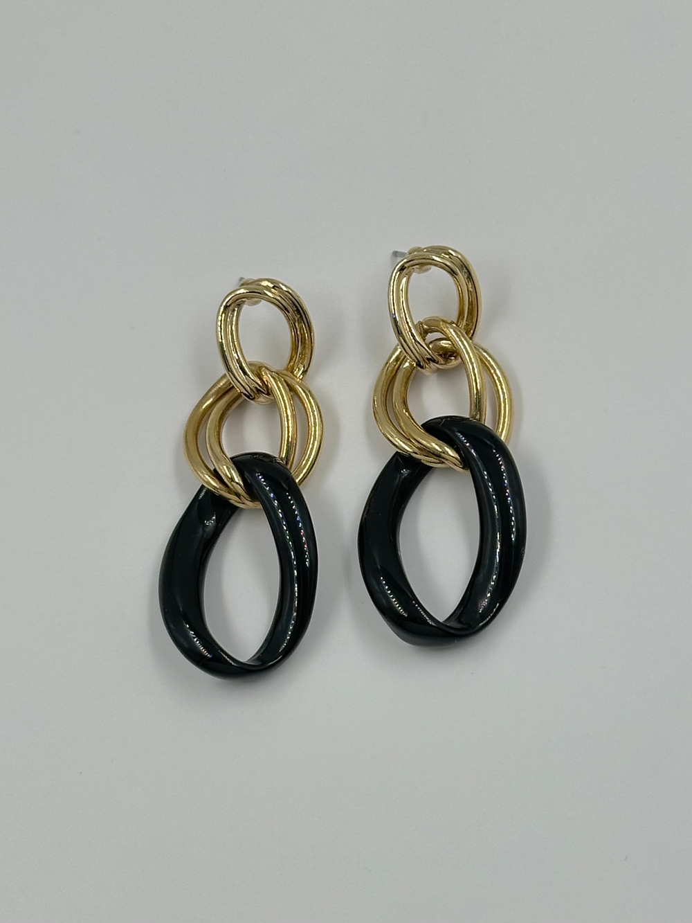 Серьги с чёрными звеньями