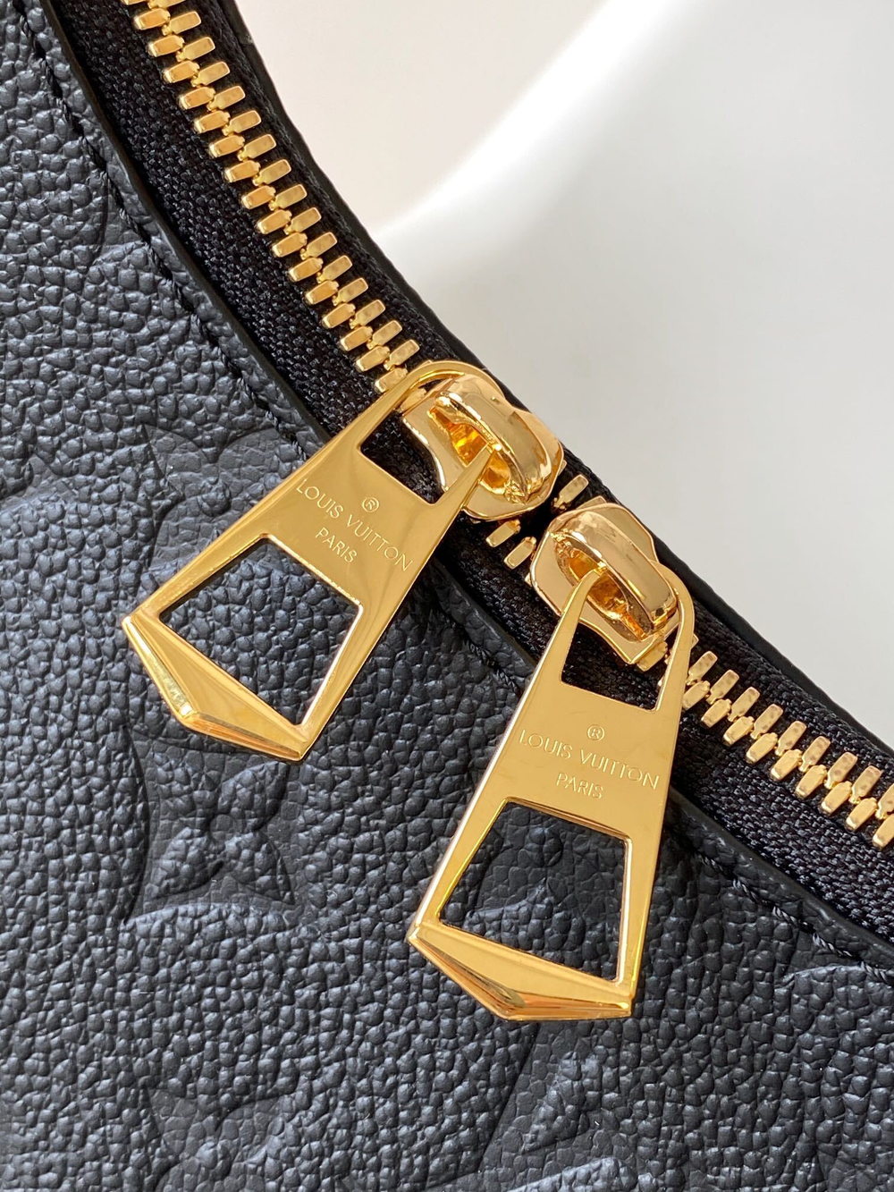 Louis Vuitton Boulogne