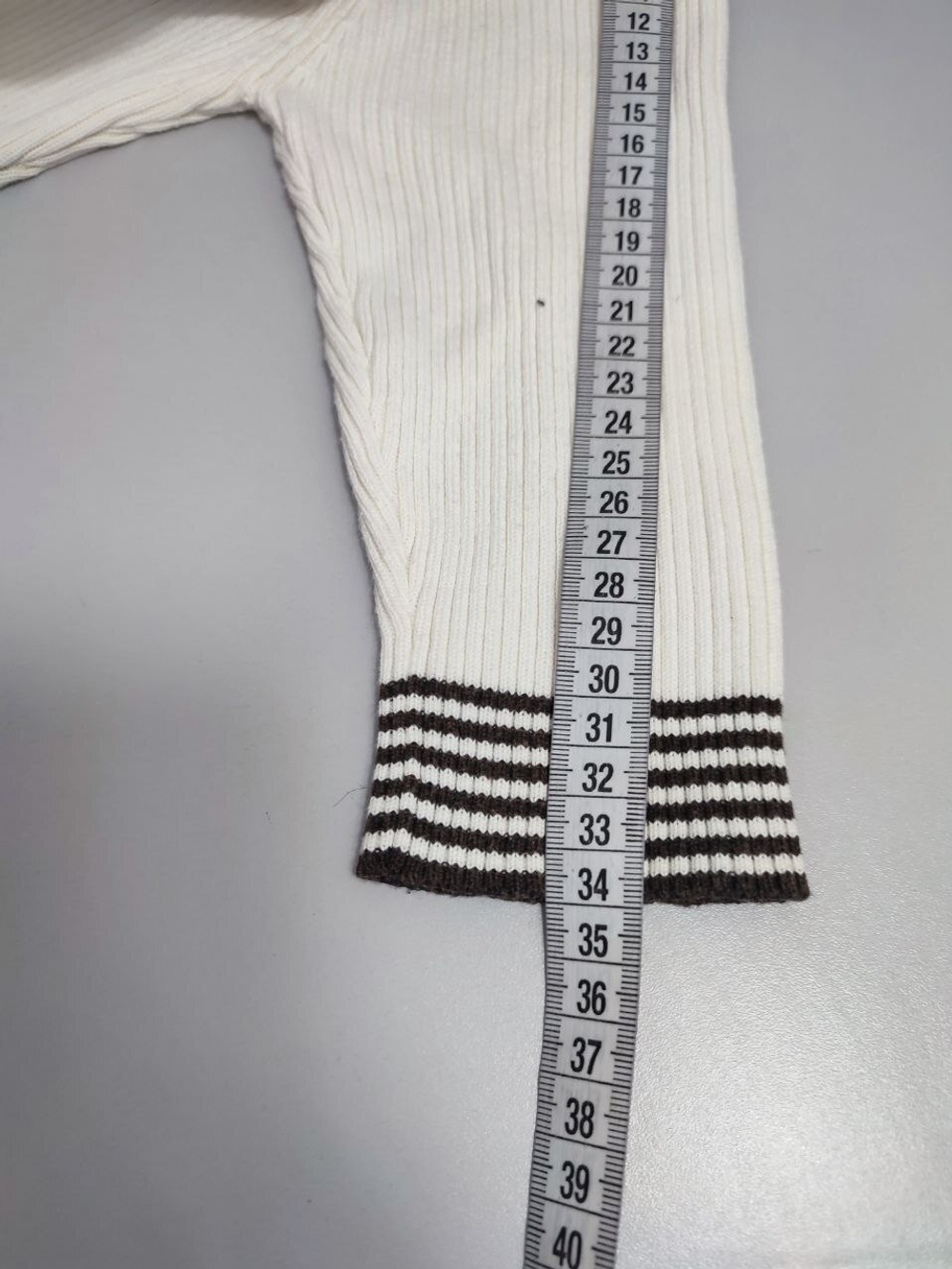 Джемпер в рубчик 42-44 размер