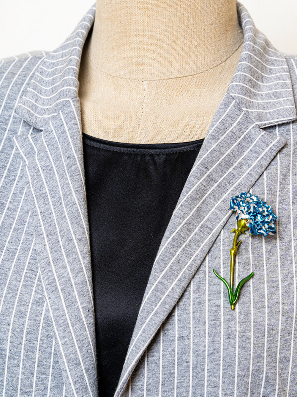 30060180 Брошь Chance