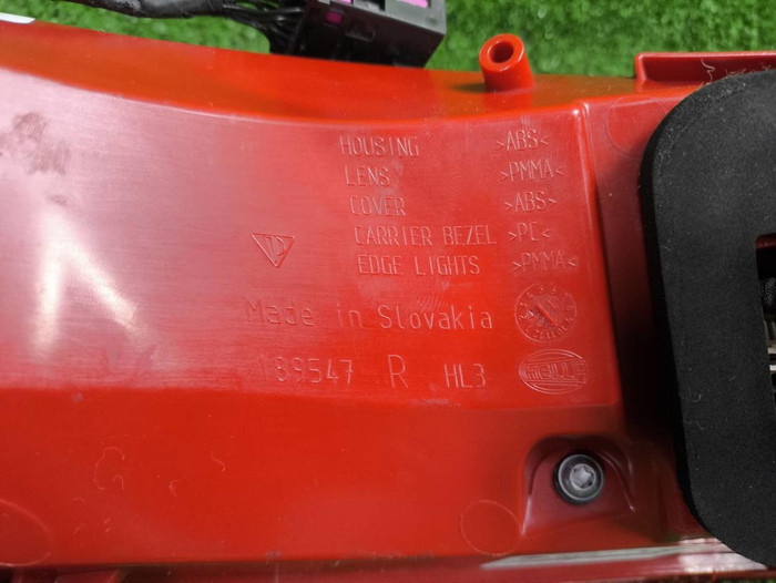 Фонарь правый внешний Porsche Macan (2014-2018)