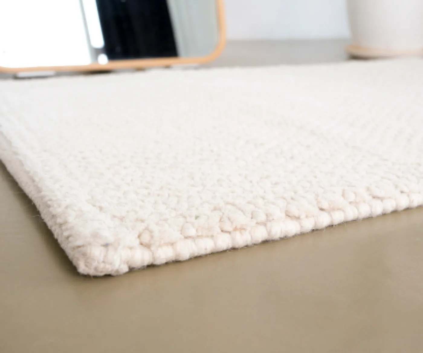 Коврик из шерсти 60х90