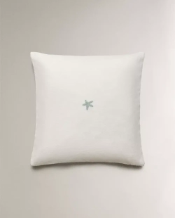 ZARA HOME НАВОЛОЧКА ДЛЯ ДЕКОРАТИВНОЙ ПОДУШКИ С ПРИНТОМ "МОРСКАЯ ЗВЕЗДА", ЖЕЛТОВАТО-БЕЛЫЙ