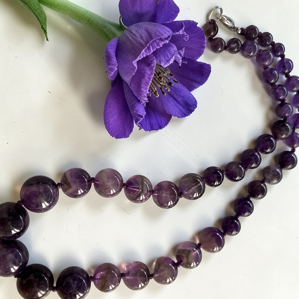 Бусы. Сила фиолета. Аметист