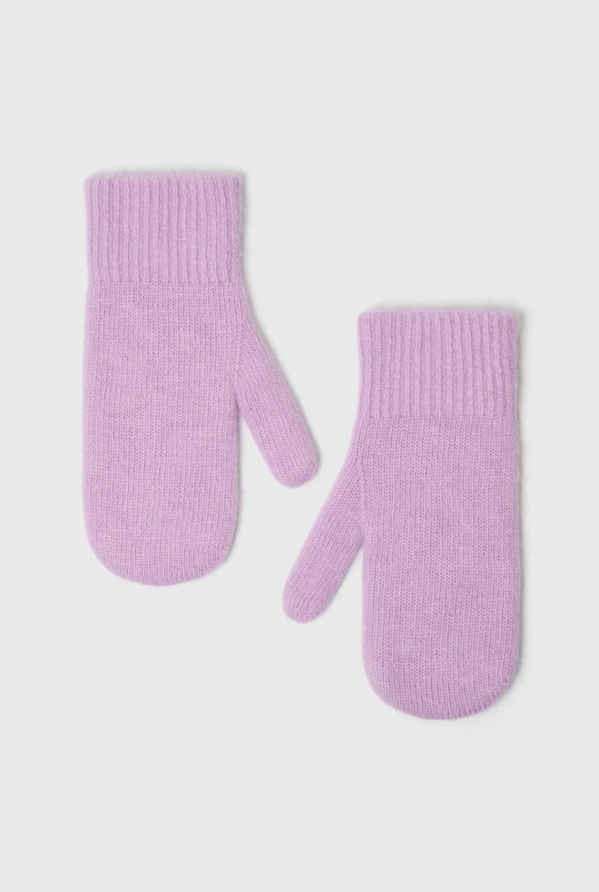 Варежки из ангоры