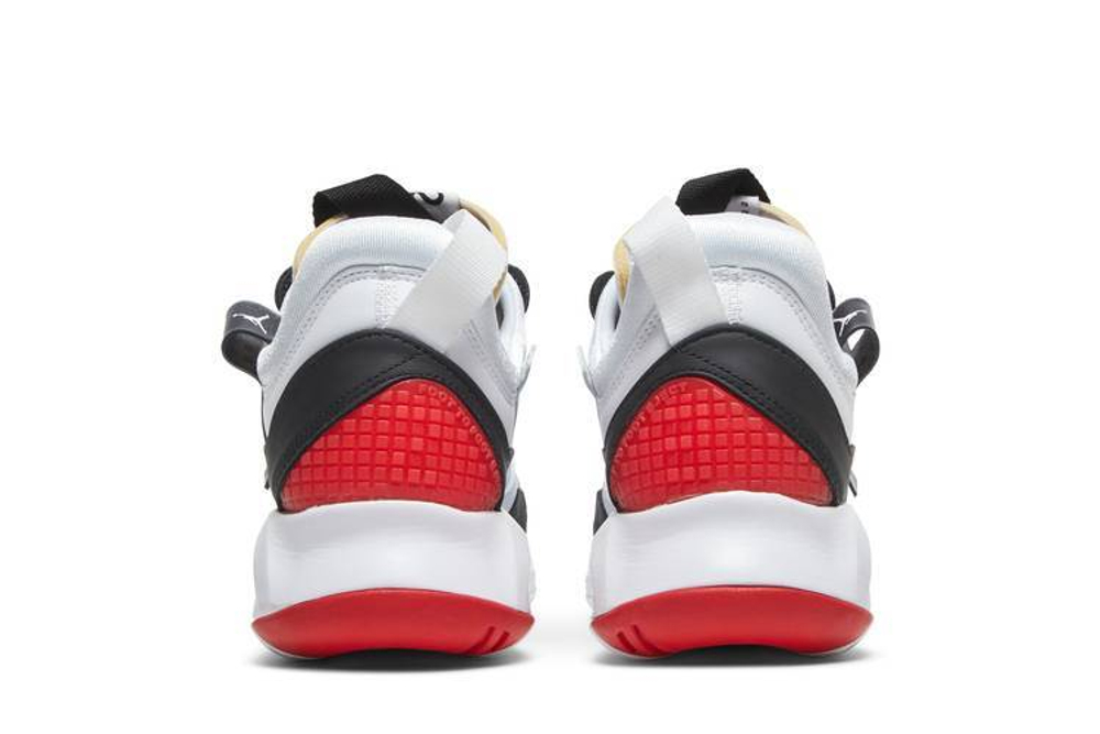 Кроссовки Jordan Ma2