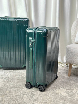 Чемодан Rimowa M