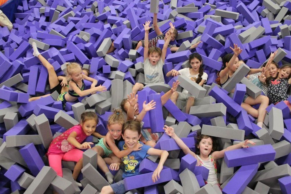 Стоимость поролоновой ямы рассчитывается индивидуально - цена