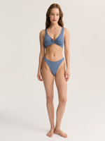 Купальный топ бикини с фурнитурой