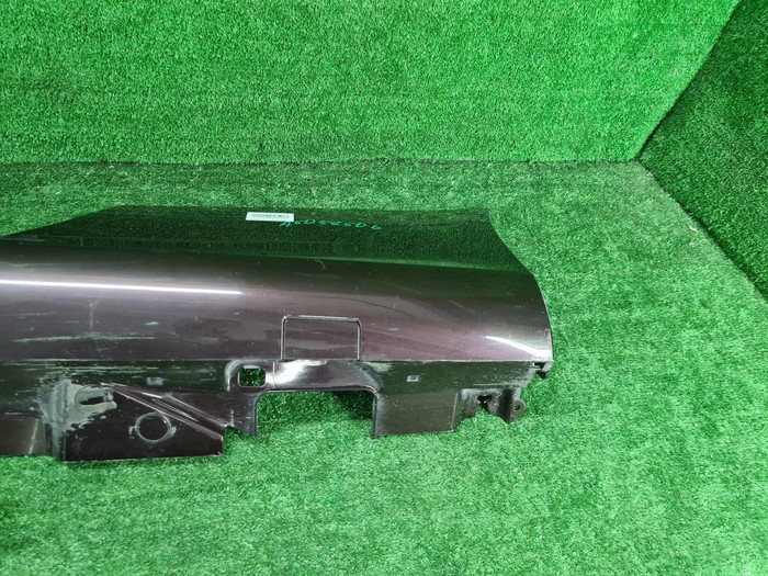 Накладка порога левая Mercedes E C238 (2016-2021)