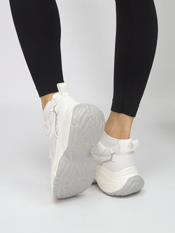 Кроссовки женские летние