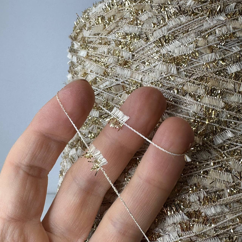 CARISIO - Vimar; вискоза, п/а, люрекс; 700м/100гр; Травка фрагментами; цвет: золотая травка люрексом