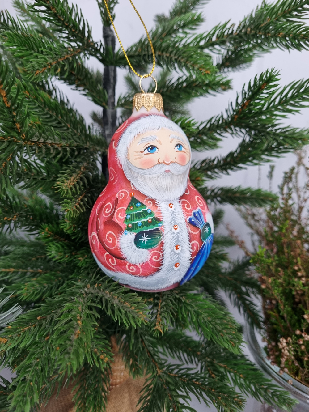 Игрушка стеклянная Дед мороз