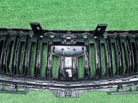 Решетка радиатора Geely Monjaro (2021-н.в.)
