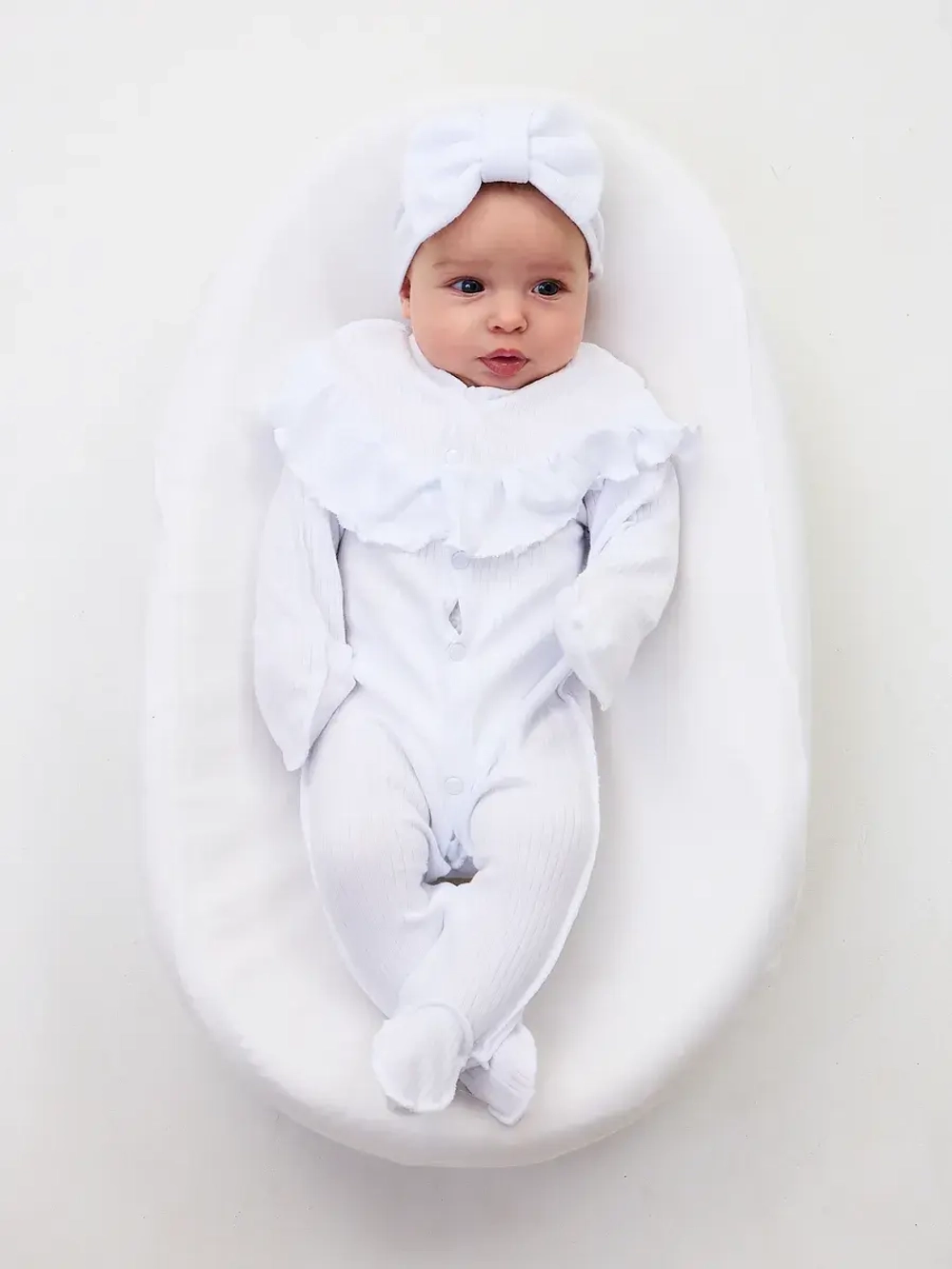 Комбинезон на выписку для новорожденного