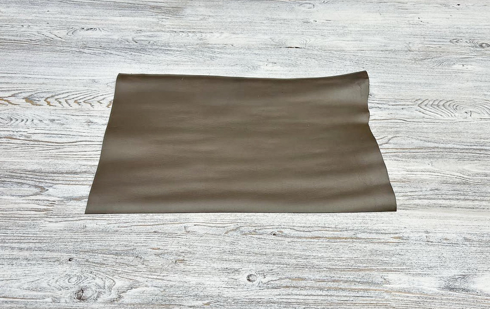 Прима цв. Оливковый / Vacchetta Prima Grey Oliva, толщ. 1,0-1,2 мм, ПАНЕЛИ