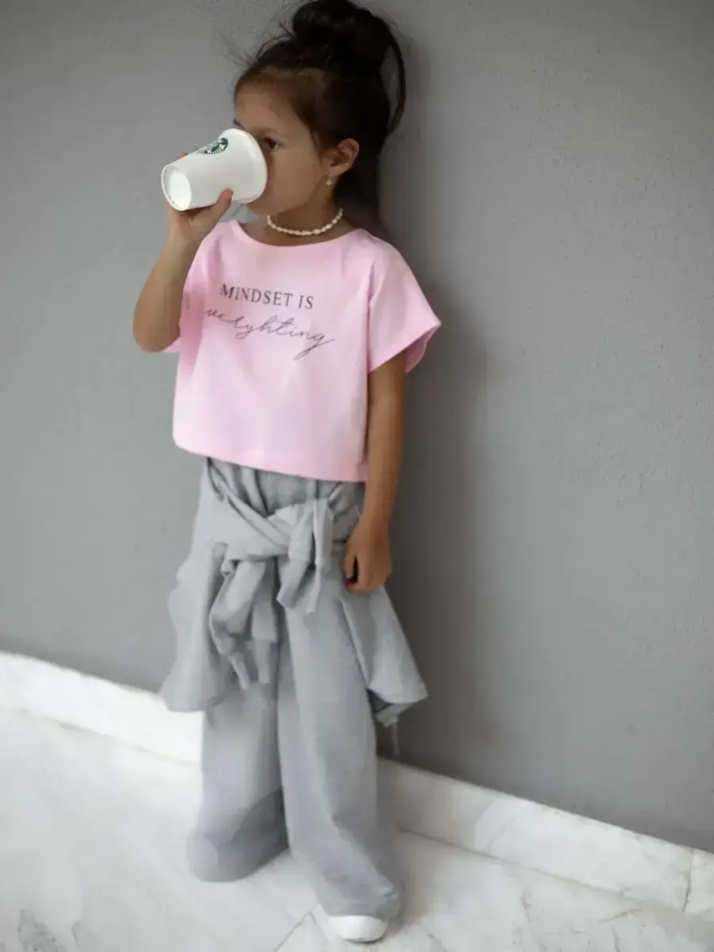 Спортивный костюм для девочки в школу