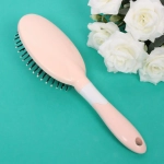 Расческа массажная «Avenue», овальная, цвет нежно-розовый, 6,5*24 см (блистер Ultramarine)●