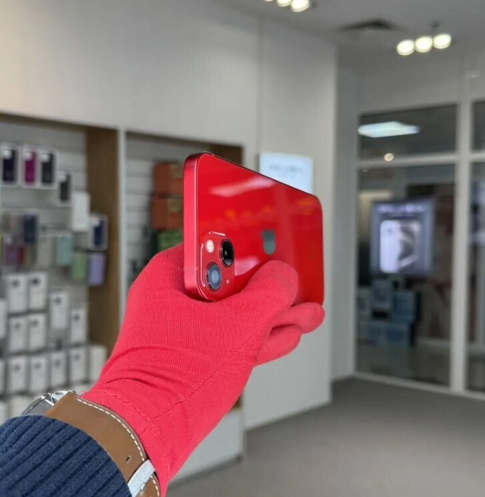 iPhone 13, 128 ГБ б/у