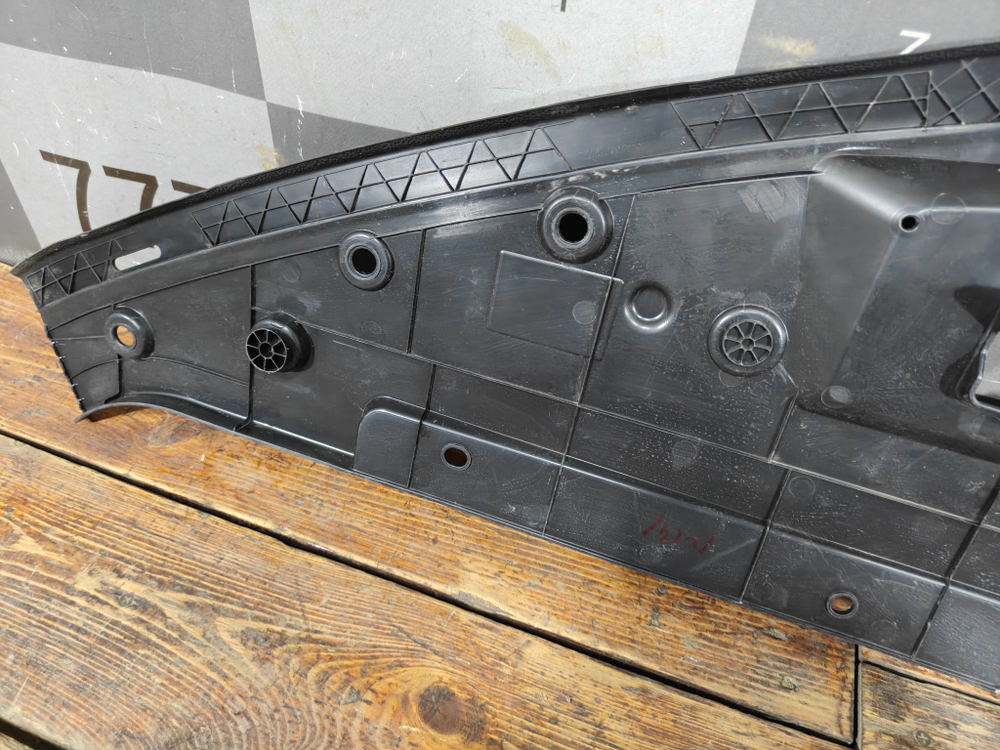 Кожух замка капота Haval F7 2, F7x 2 24-нв Б/У Оригинал 5509103XKN02A