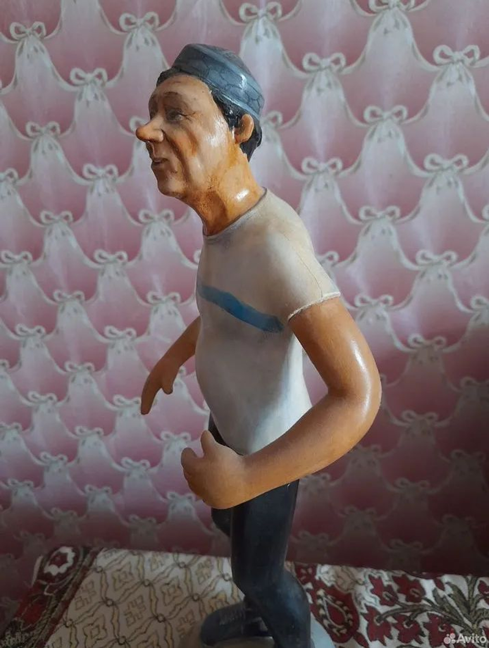 Кукла коллекционная по мотивам фильма "Кавказская пленница" 44 см. Папье-маше