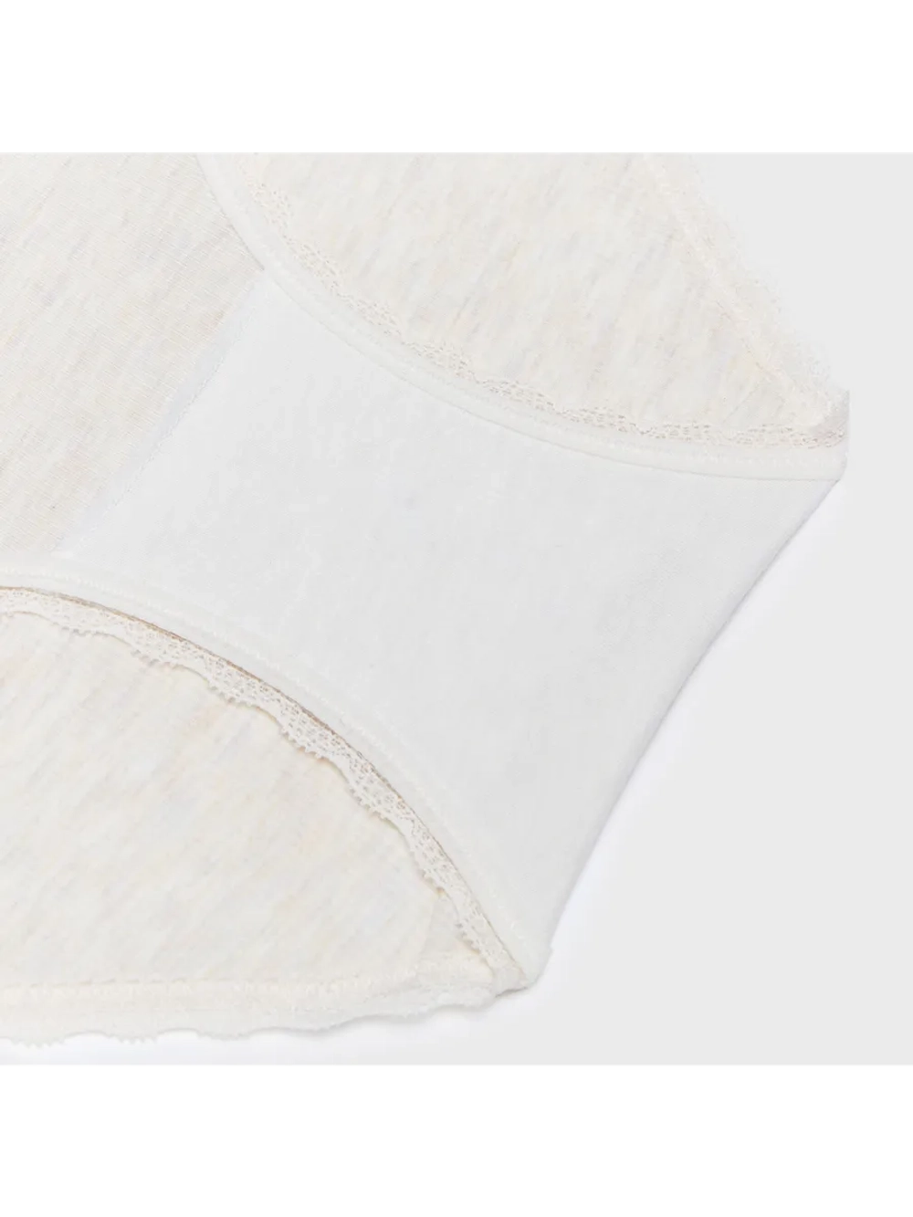 Трусы женские