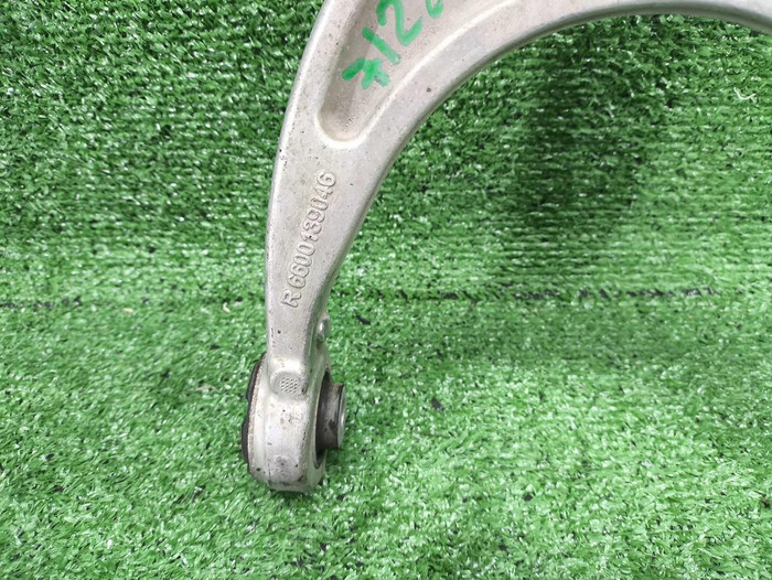 Рычаг передний правый Zeekr 001 (2021-н.в.)