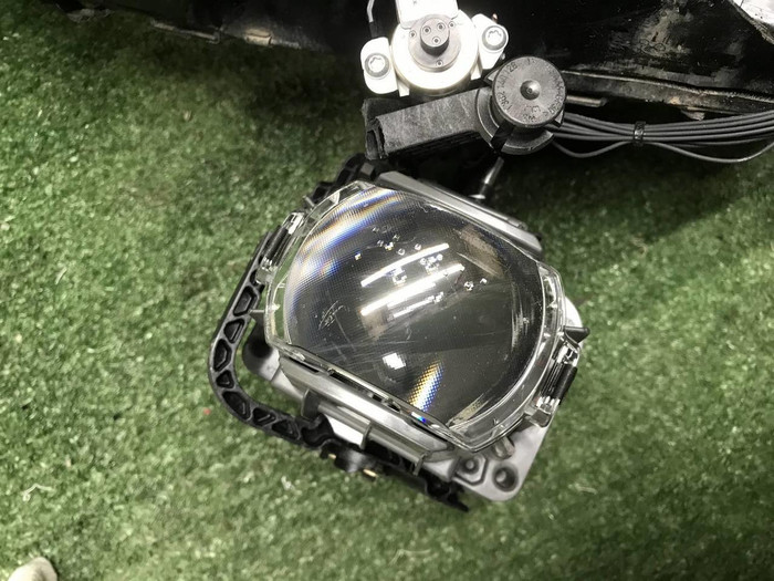 Битая Фара левая BMW X5 G05 (2018-2023) LED