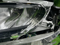 Битая Фара левая Toyota RAV4 5 XA50 (18-нв) LED