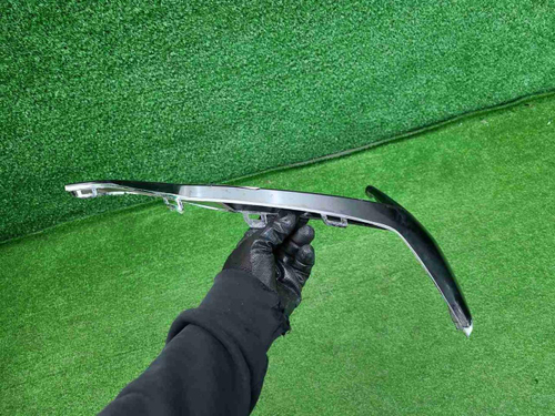 Молдинг заднего бампера правый Geely Monjaro 21-нв