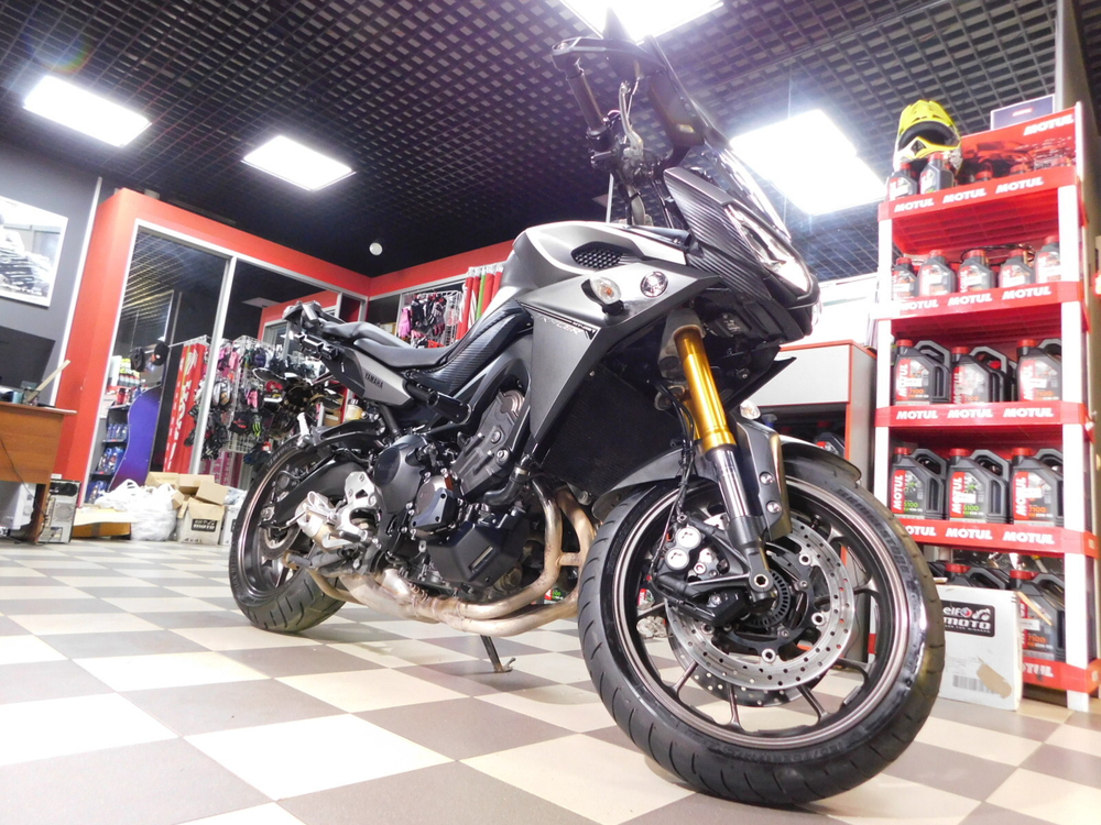 Yamaha MT-09 TRACER RN36J-003038