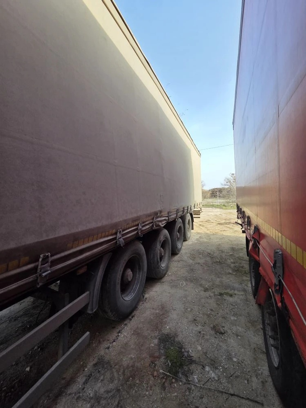 Тонар 9746* Полуприцеп шторный 97463