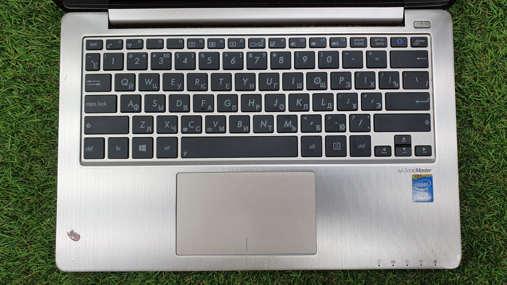 Ноутбук ASUS  11.6 HD Touch ASUS X202E-CT295H