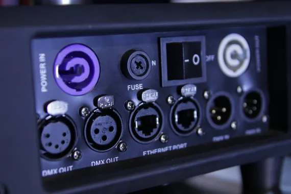 Diapro DP Moving Screen вращающаяся голова видеопанель Wash, 24Вт